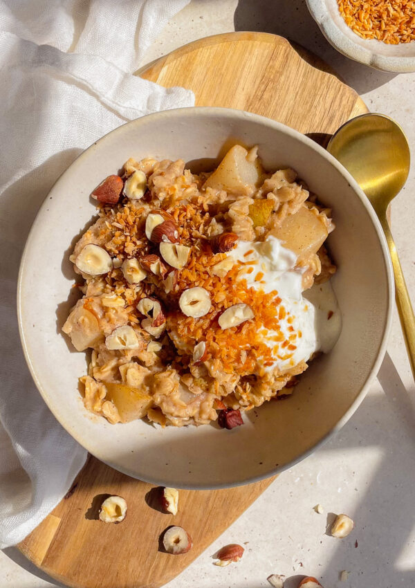 Spiced Pear Oatmeal with Toasted Coconut