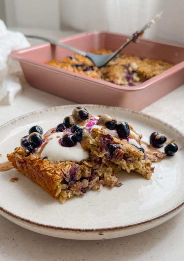 Healthy Lemon Blueberry Baked Oats